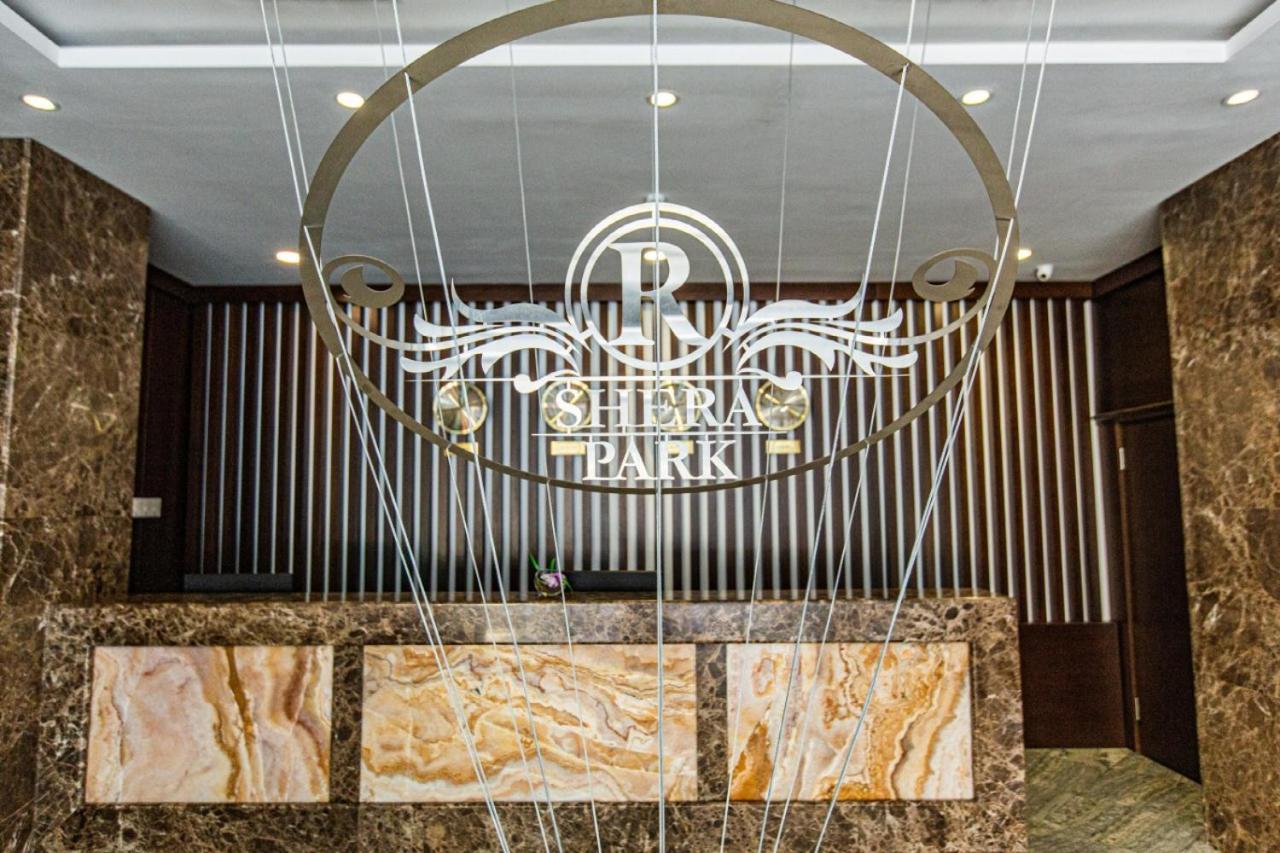 Shera Park Boutique Hotel 阿拉木图 外观 照片