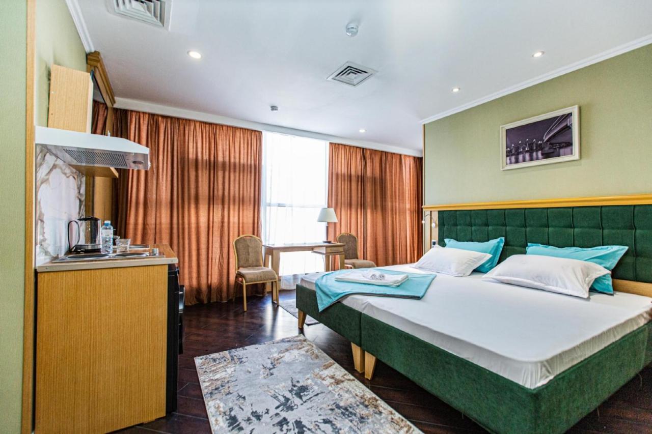 Shera Park Boutique Hotel 阿拉木图 外观 照片