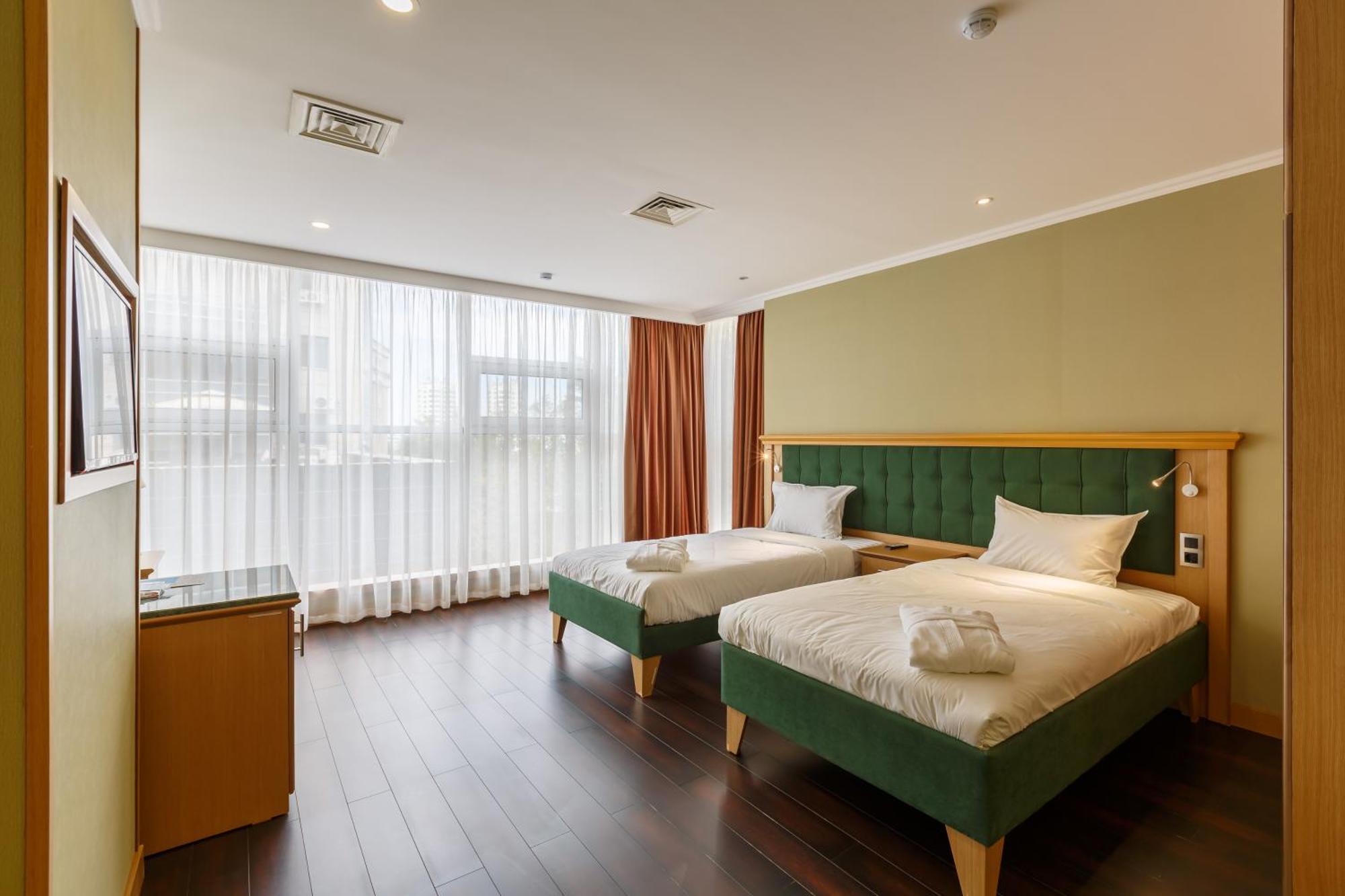 Shera Park Boutique Hotel 阿拉木图 外观 照片