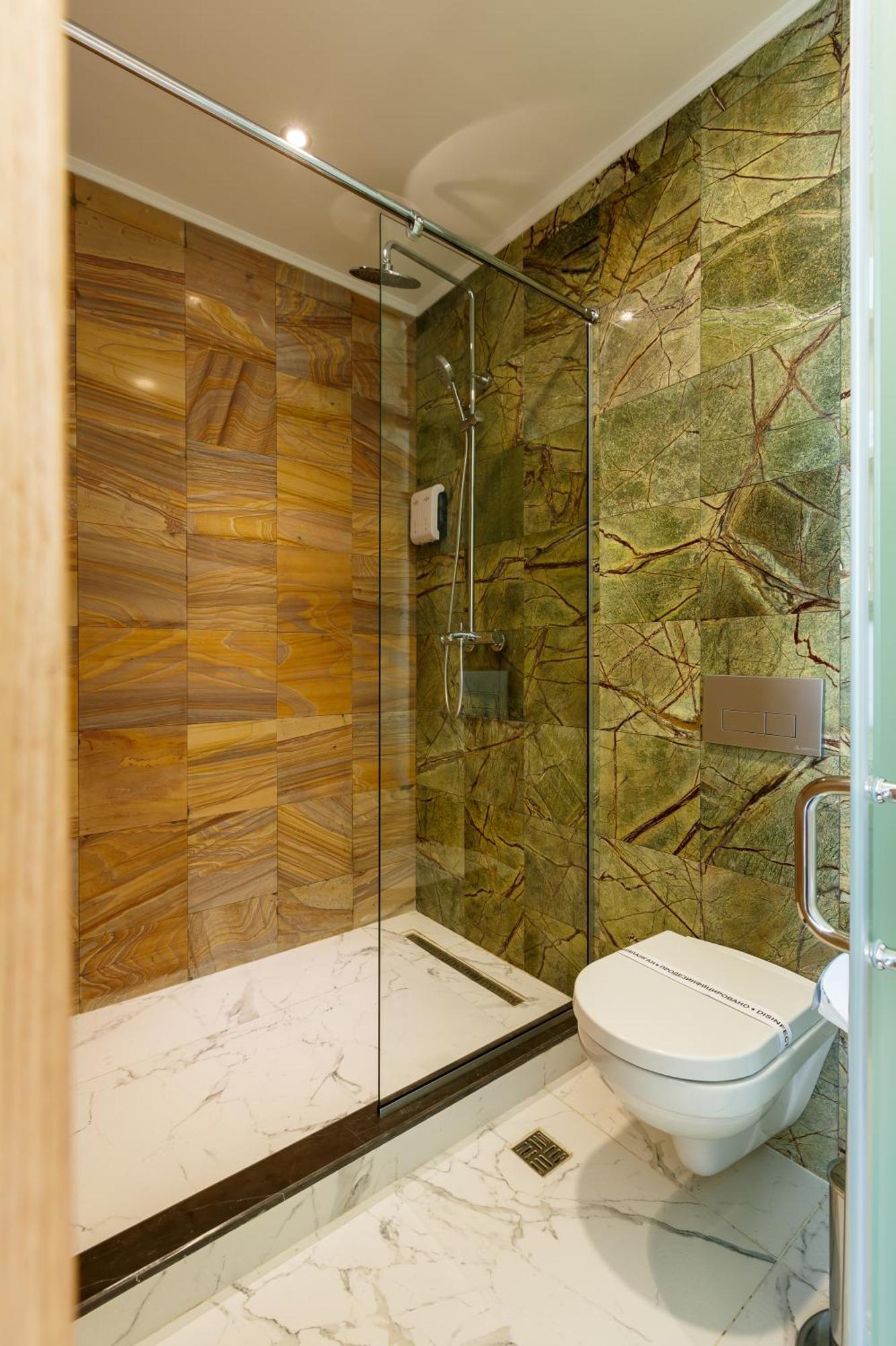 Shera Park Boutique Hotel 阿拉木图 外观 照片