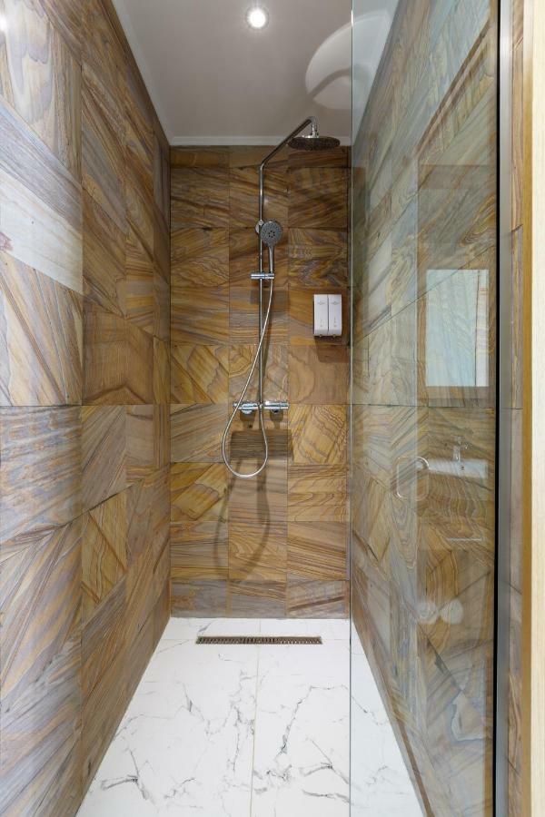 Shera Park Boutique Hotel 阿拉木图 外观 照片
