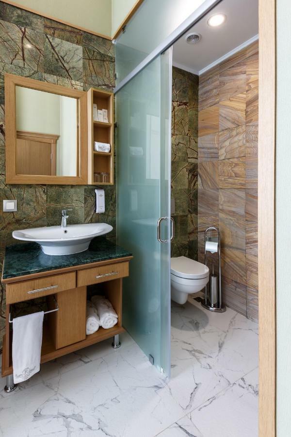 Shera Park Boutique Hotel 阿拉木图 外观 照片